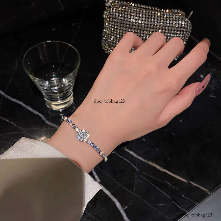 2023 Ins Top Sell Tennies Bracelet Jewelry Sterling Sier Fill Round Cut Cubic Zircon Party Eternity Women Wedding Bangle For Lover Gift