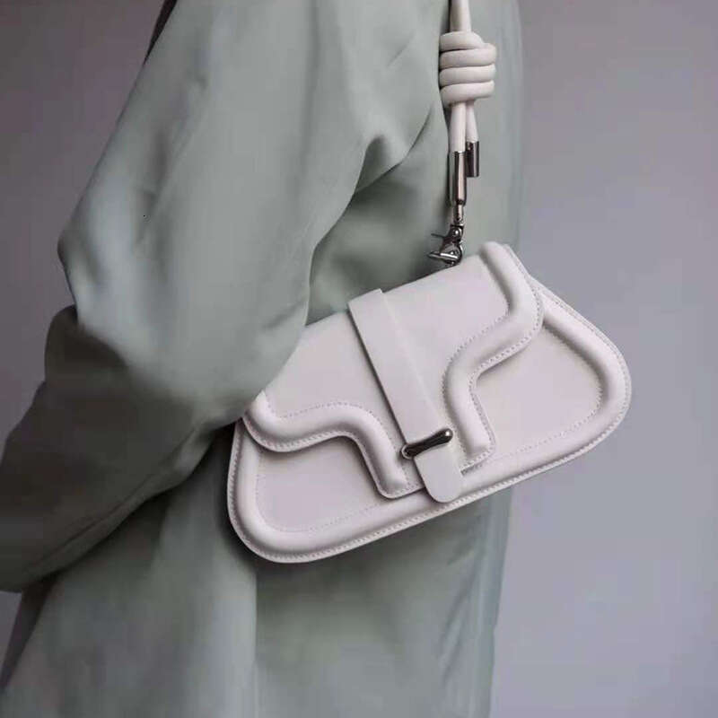 designer bag Luxury bag Women's Niche Design New Fashion Single Shoulder Drawstring Knot Motorcycle Casual Versatile Crossbody Bag for Women