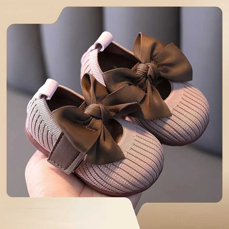 Baby Walking Shoes Spring 2023 Little Childrens Shoes Princess Shoes Girl Little Leather Shoes Non Slip Soft Sole Baby ShoesJ250930