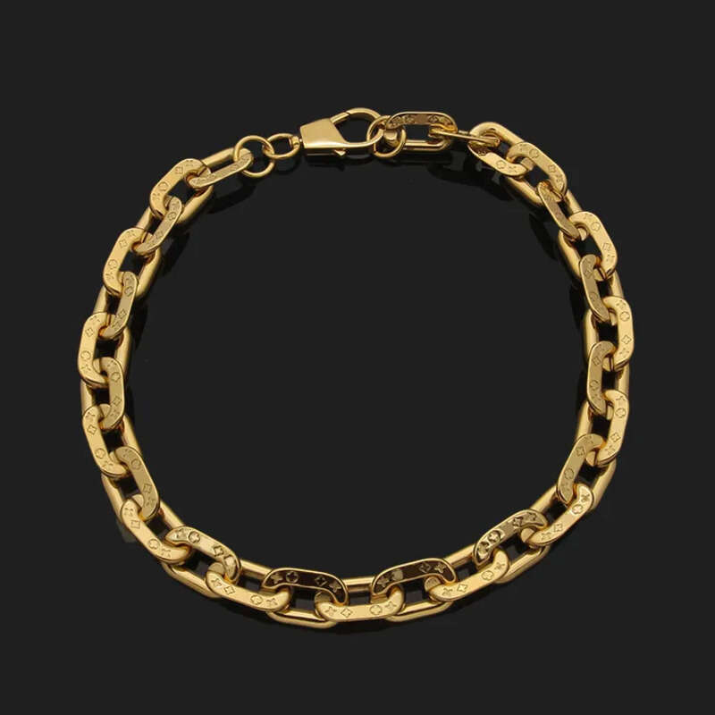 V Letter Mens Designer Titanium Stainless Steel Gold Chains Thick Chain Printed Necklace Jewelry For Womens
