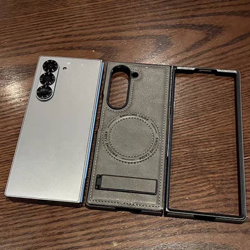 Retro Leather Hidden Tripod Phone Case For Samsung Galaxy Z Fold 7 6 5 4 3 Magsafe Wireless Charging Lens Fall Prevention Cover