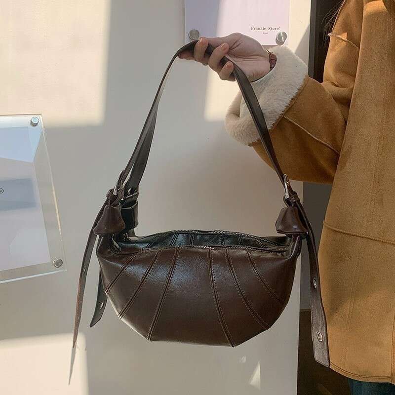 2025 New Niche Croissant Cowhide Dumpling Fashion Single Shoulder Crossbody Baguette Women's Bag