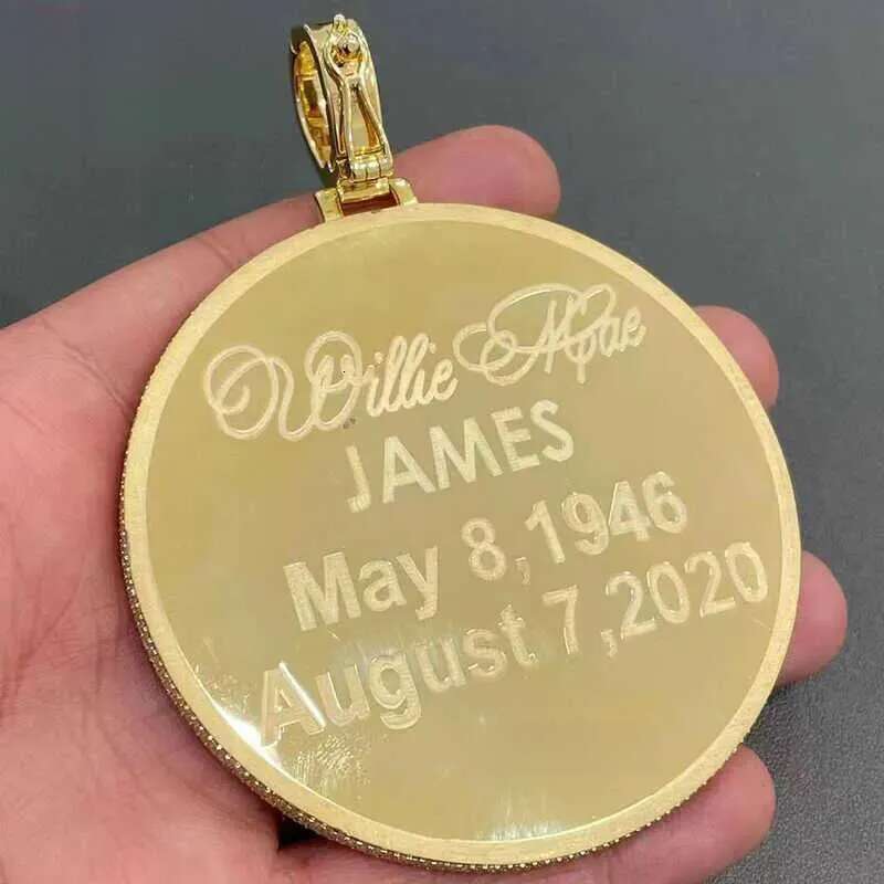 Custom Hip Hop Mens Jewelry Vvs Moissanite Iced Out Jesus Sterg Sier Gold Rapper Pendant Necklace