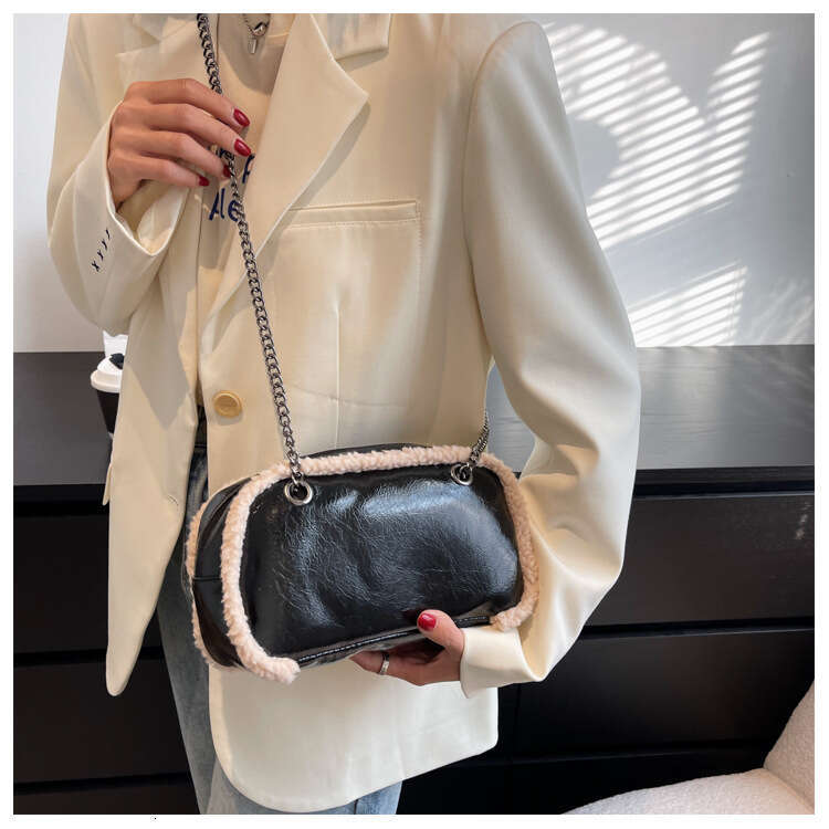 Designer Bags High Quality Retro Fashionable autumn and winter versatile and elegant chain bag, single-shoulder crossbody bag