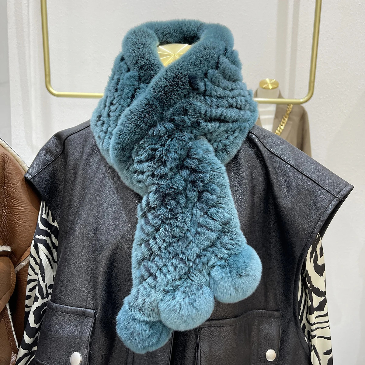 2025 Winter Warm Lady 100 Natural Fur Ball Muffler Fashion Knit Rex Rabbit Fur Scarves Russia Women Real Rex Rabbit Fur Scarf 250929