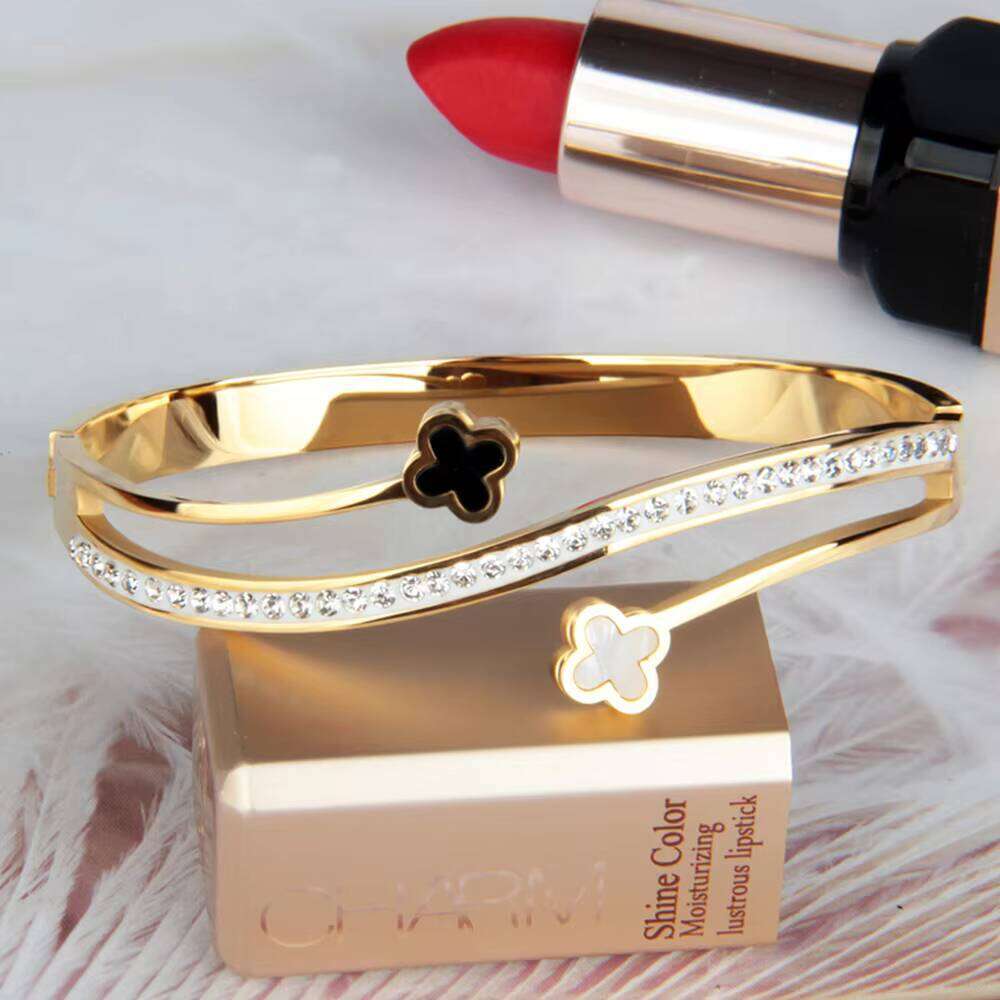 High Quality Women Jewelry Gift Accessories Multi Style Shell Cross Shape Gold Plated sterling silver Bracelet
