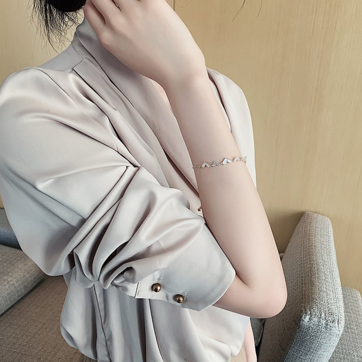 Gold - Toned Heart - Shaped Bracelets With Enamel And Crystal Accents Adjustable Chains Delicate Daily Romantic Jewelry Gift For Her High - Quality An