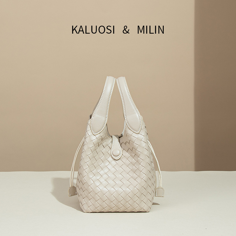 Designer Handbag Intellectual Style Luxury Bag High-end Original Design Double-wrist Basket Bucket Bag Fashion Trend Drawstring Woven Bag
