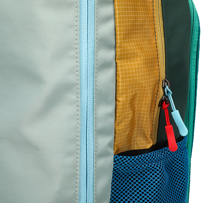 Sewafox Hiking Travel Backpack Lightweight Backpack for Female Students 18L Suitable for 14-inch Laptops Stream Green and Cosmic Blue