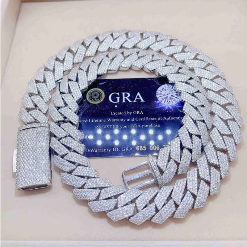 Tianyu Chain Cubic Zirconia Colored Carbon Fiber Cuban Link Bracelet - Available in 10K & 14K Gold