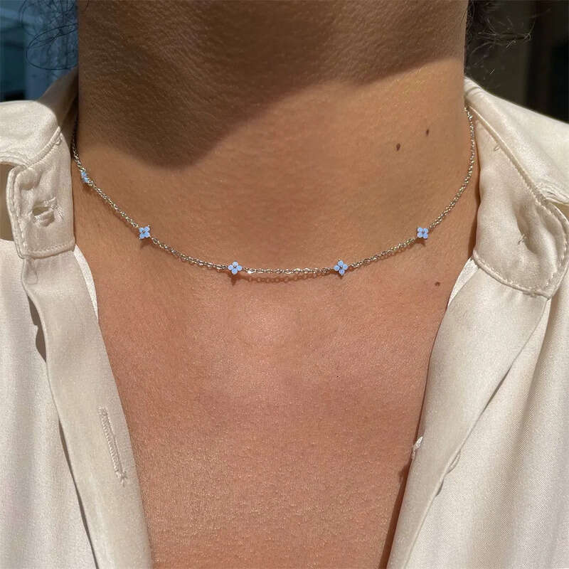 Ins Simple Fashion Flower Pendant Jewelry White Rose Gold Fill Blue Sapphire CZ Dia Gemstones Party Women Clavicle Necklace For Mother Day Gift