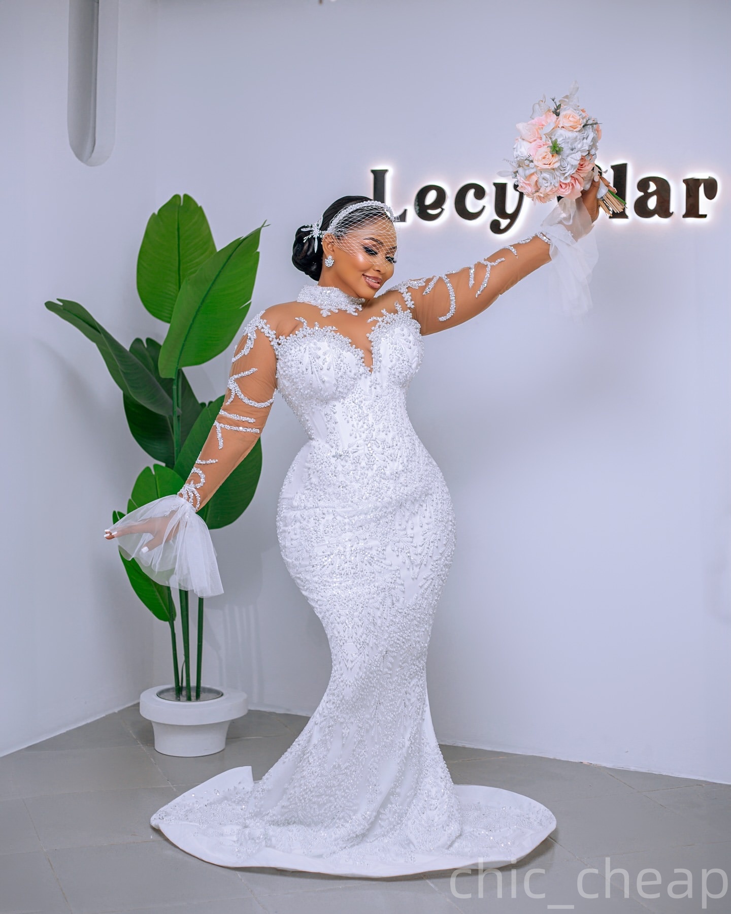 2025 Aso Ebi Plus Size Ivory Mermaid Wedding Dress Pearls Lace Sheer Neck Long Sleeves Organza Bridal Gowns Dresses robe de mariee ZHJ0452
