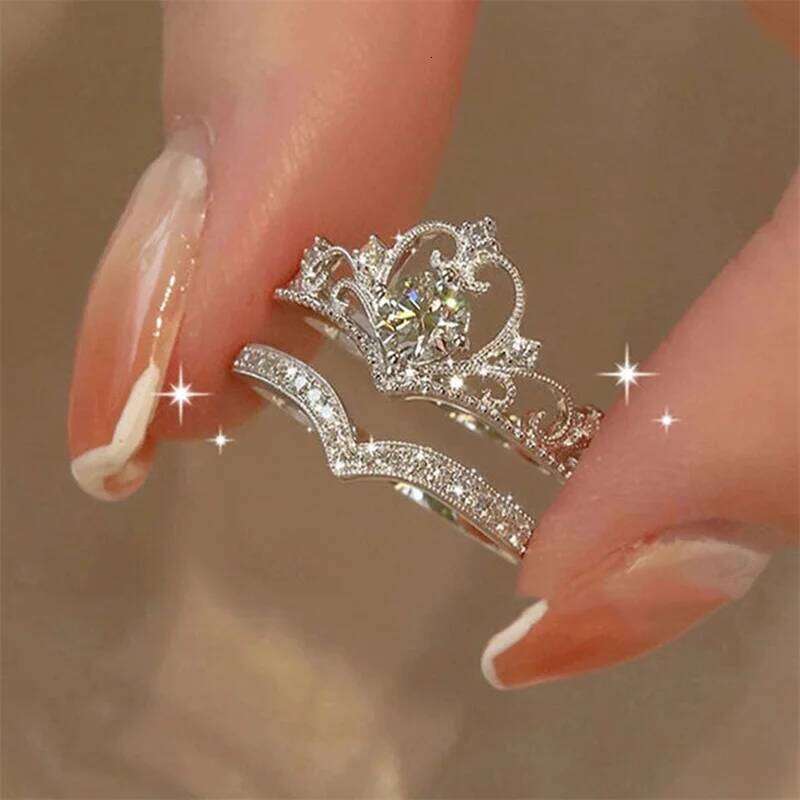 2PCS Fairy Sparkling Crown Rings for Women Teen Crystal Korean Adjustable Siery Anniversary Gift Party Queen Ring Set Jewelry