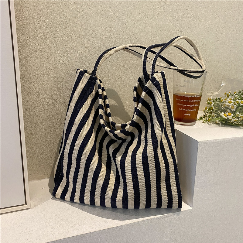 Designer Retro Large Capacity Handbag 2025 New Striped Shoulder Bag