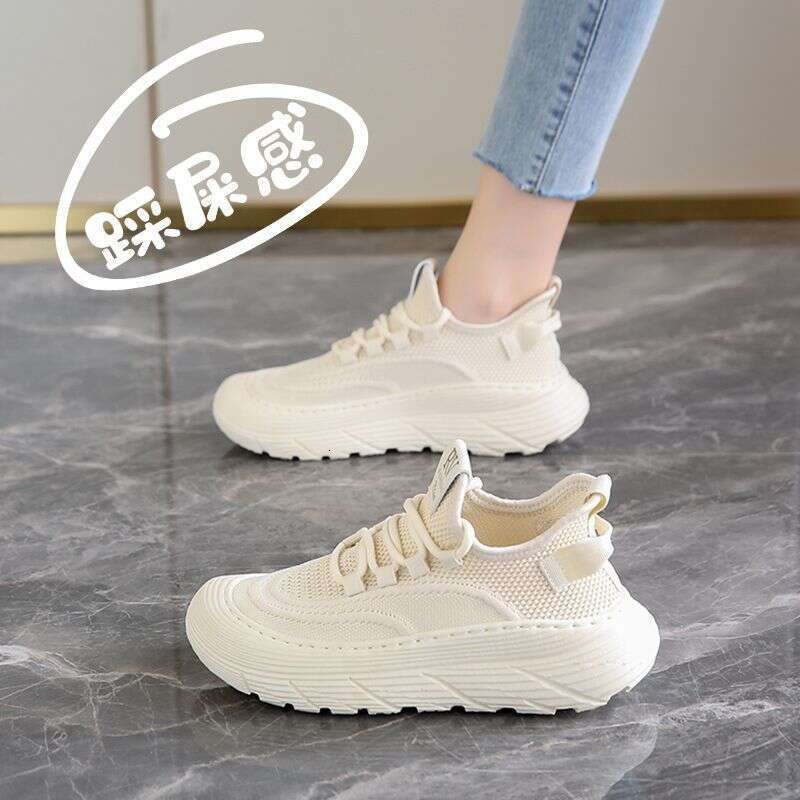 Stepping on Clouds Black Work Shoes for Women Soft Sole Comfortable Kitchen Non-Slip KFC Summer Breathable Size 34 Sneakers