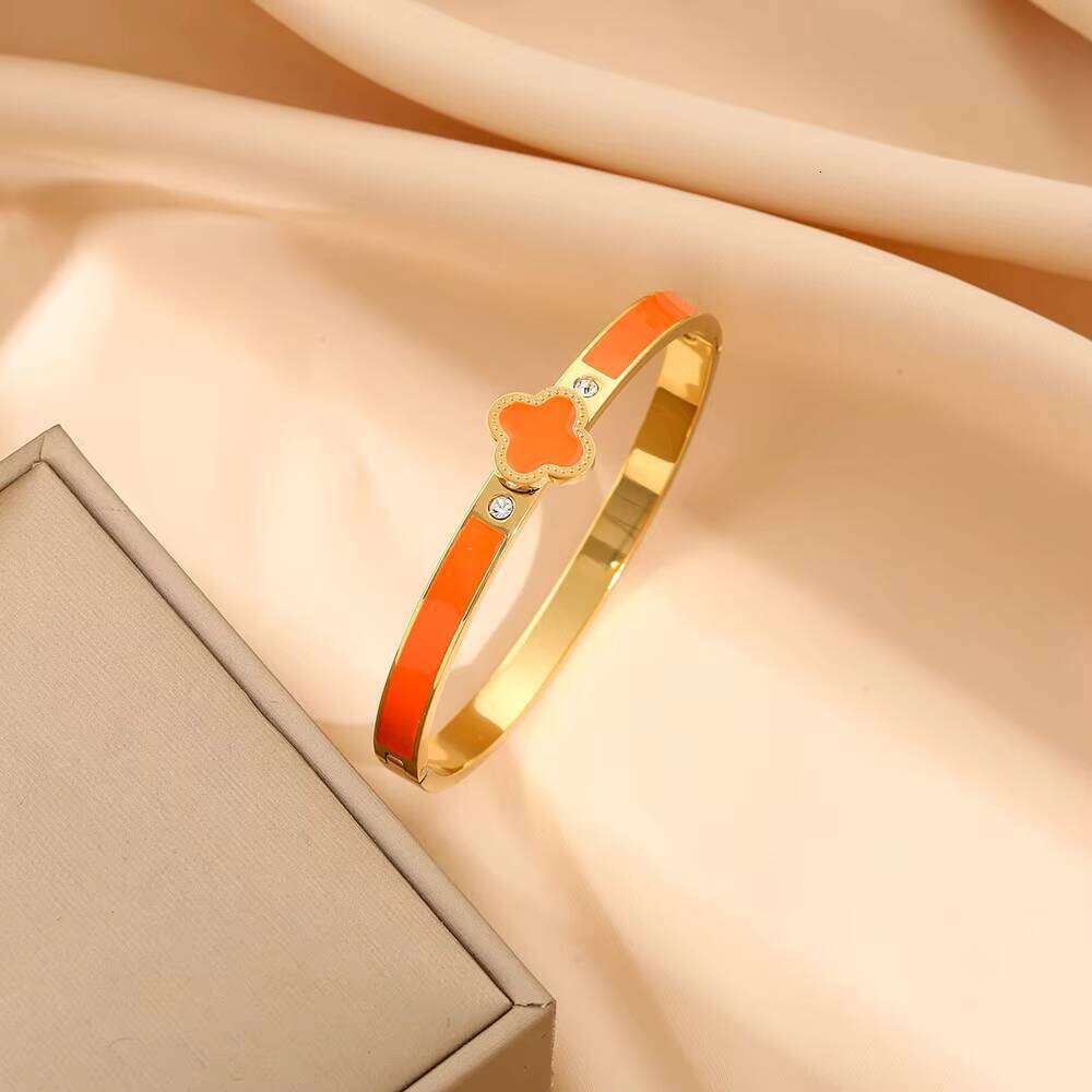 High Quality fashion Sterling silver Jewelry Lucky clover Women's Gold Bracelet
