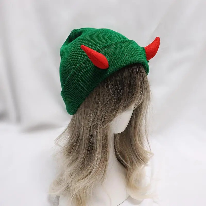 Knit Beanie With Demon Horns Warm Winter Skullies Cap For Halloween Christmas Party Costume Punk Hip Hop Unisex Adult 250930