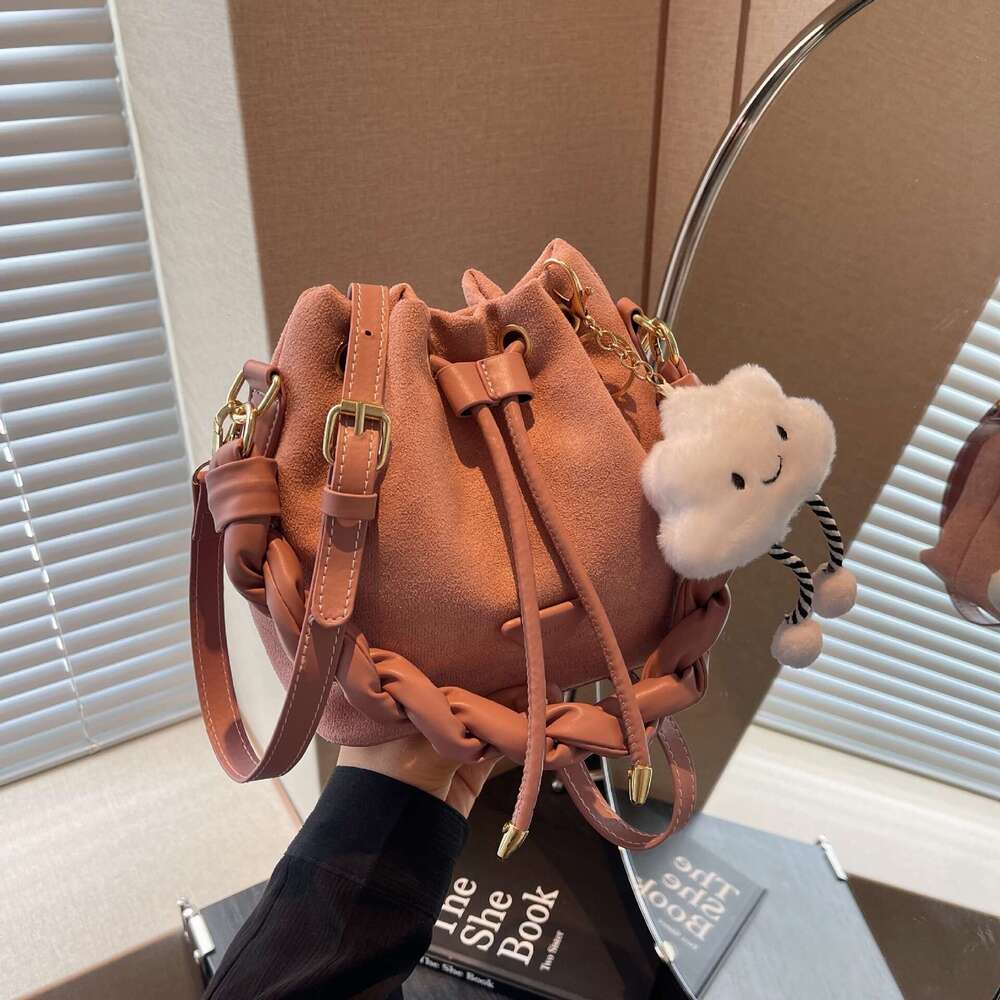 designer bag Luxury bag Fashion Matte Drawstring Design Crossbody New Large Capacity Commuter Versatile Handheld Bucket Bag