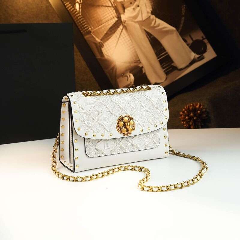 Luxury bag Embroidered Chain Underarm Exquisite New Chinese Genuine Leather Women s Single Shoulder Crossbody National Style Bag