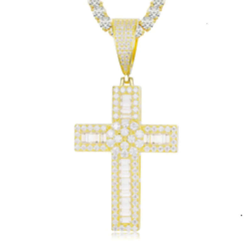 New Design Hip Hop Jewelry Sterling Sier VVS Baguette Moissanite Dia Cross Pendant for Mens Women