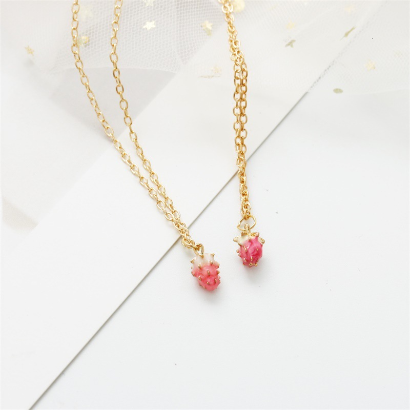 Original Cute Strawberry Necklace Sweet Short Tassel Collarbone Chain Korean Style Jewelry