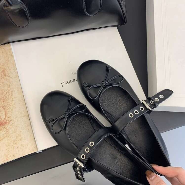 French Style Designer Shoe Shallow Mouth Single for Women 2025 Early Spring New Gentle Evening Ballet Flat Mary Jane Small Leather Shoes