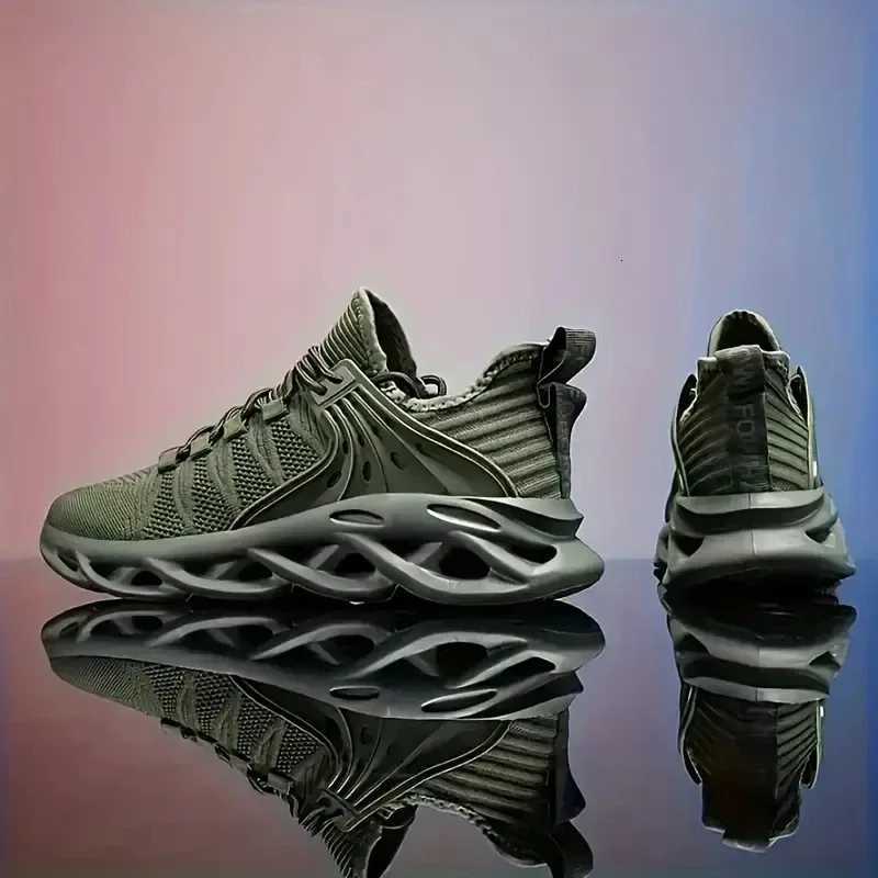Mens Breathable Casual Sneakers Air Mesh Running Shoes Lightweight Summer Outdoor Fashionable Rebound Running Shoes Z250930