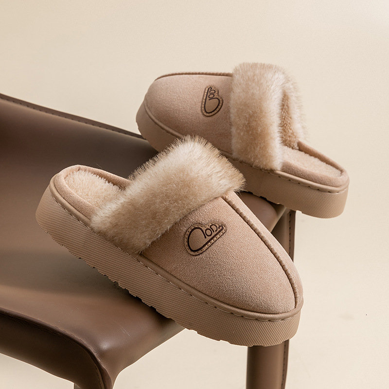 Furry Women, Outdoor Wear, 2025 New Style, Sheepskin Snow Boots, Thick Sole, Fleece Lined, Closed-Toe Cotton Slippers for Autumn and Winter ddmymarket