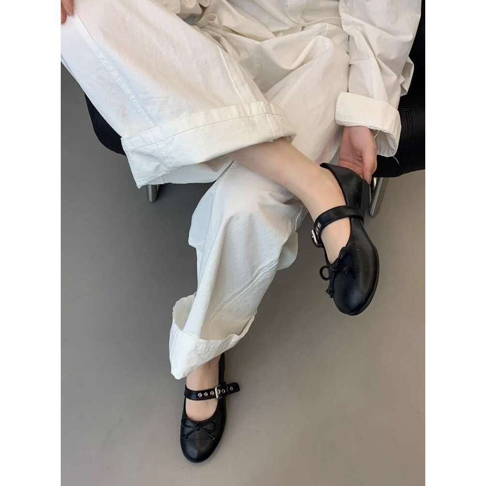 French Style Designer Shoe Shallow Mouth Single for Women 2025 Early Spring New Gentle Evening Ballet Flat Mary Jane Small Leather Shoes