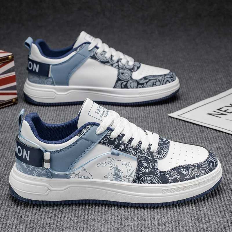 Fashion Korean Style Casual Sneakers Men Lowtop Design Mens Skate Shoes Platform Skateboard Sports Shoes Z250930