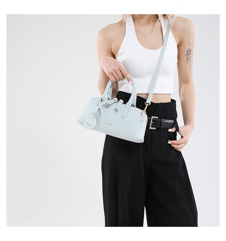 Fashion Trend Women's Handbag Retro Elegant Style Luxury Bag 2025 Autumn/Winter New French Style Texture Shoulder Bag Designer Bag