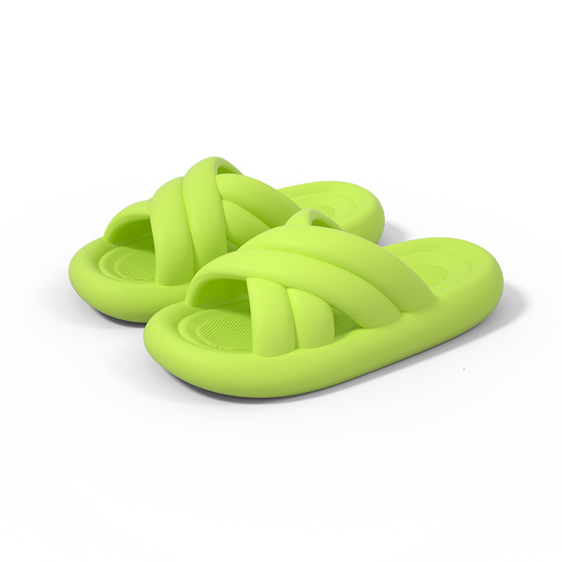Stepping on Clouds Feeling Women, Outdoor Wear, High-End Indoor Home Bath Slippers, Non-Slip, Odor-Free EVA Slippers for Summer ddmymarket