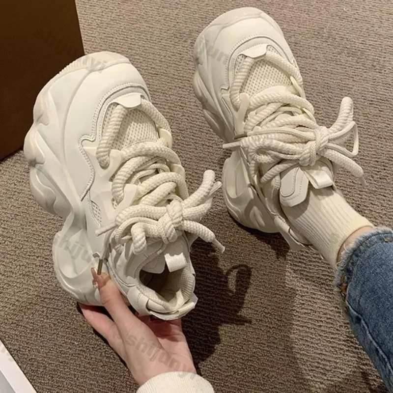 Women Chunky Platform Sneakers Women Autumn Fashion Breathable Mesh Sport Casual Sneakers Female Thick Bottom Vulcanized Shoes 250930