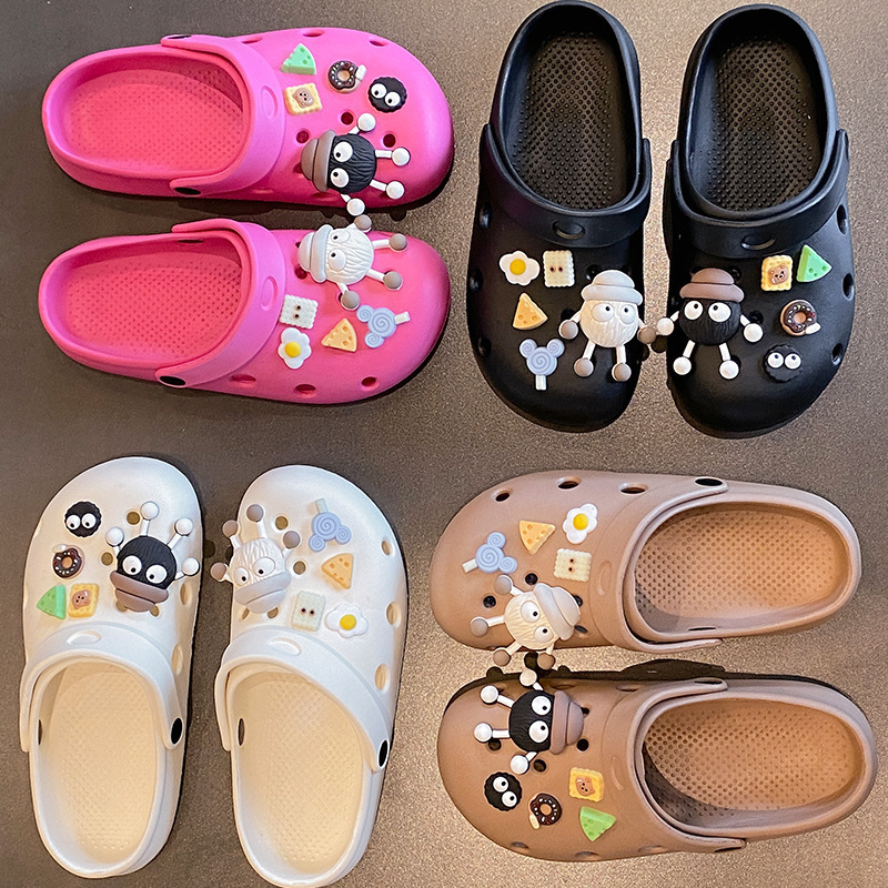 2025 New Women's Summer Trendy Outdoor Soft Sole Beach Closed-Toe Sandals Half Slippers for Men ddmymarket