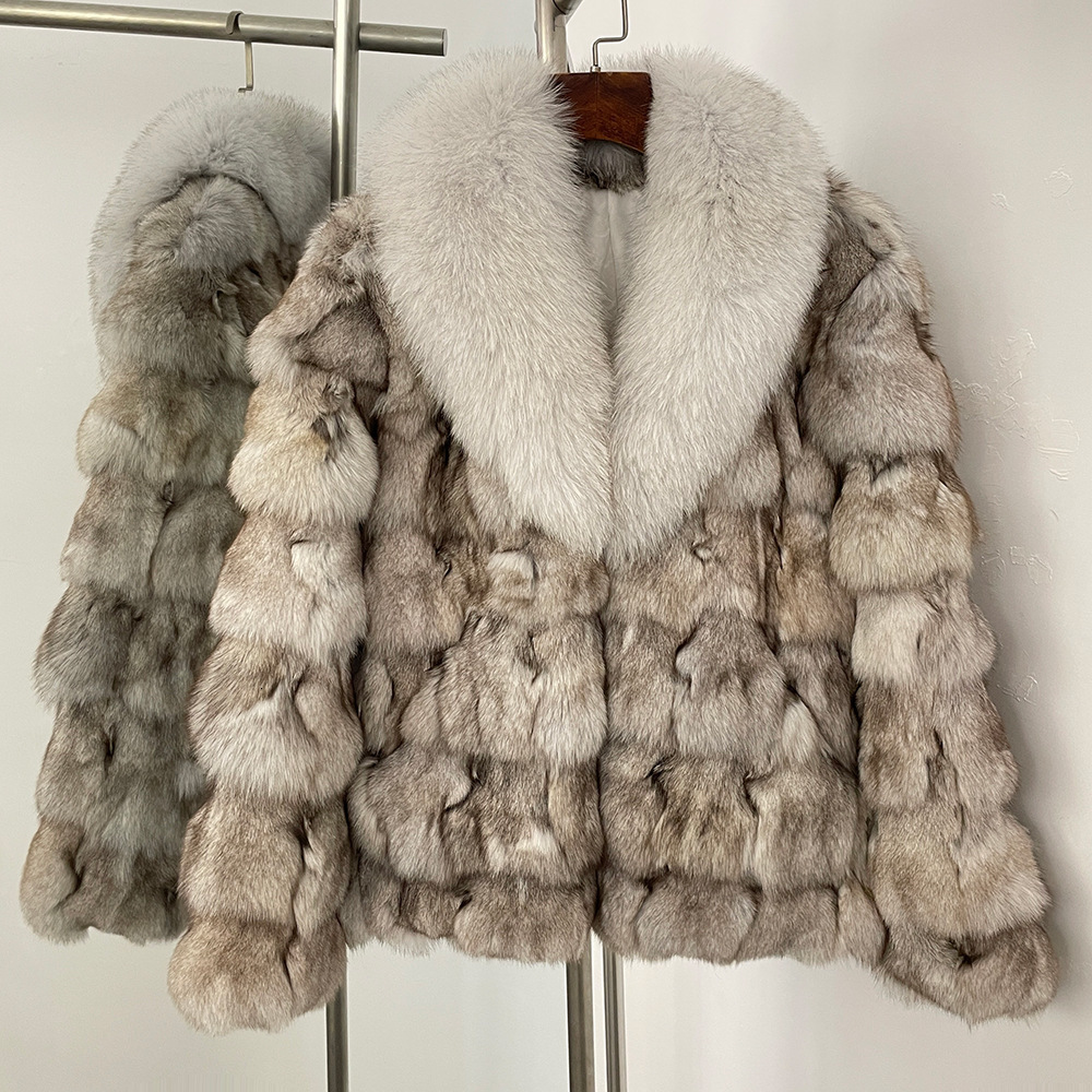 Haining Fur Winter New Fur Coat for Women Short Round Neck Thickened Fashion Fur Integrated 240930