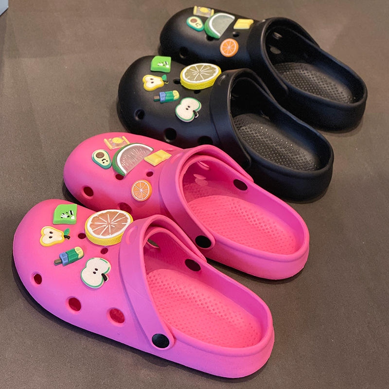 2025 New Style Clogs Summer Closed-Toe Sandals Half Slippers Women's Trendy Outdoor Soft Sole Beach Shoes ddmymarket