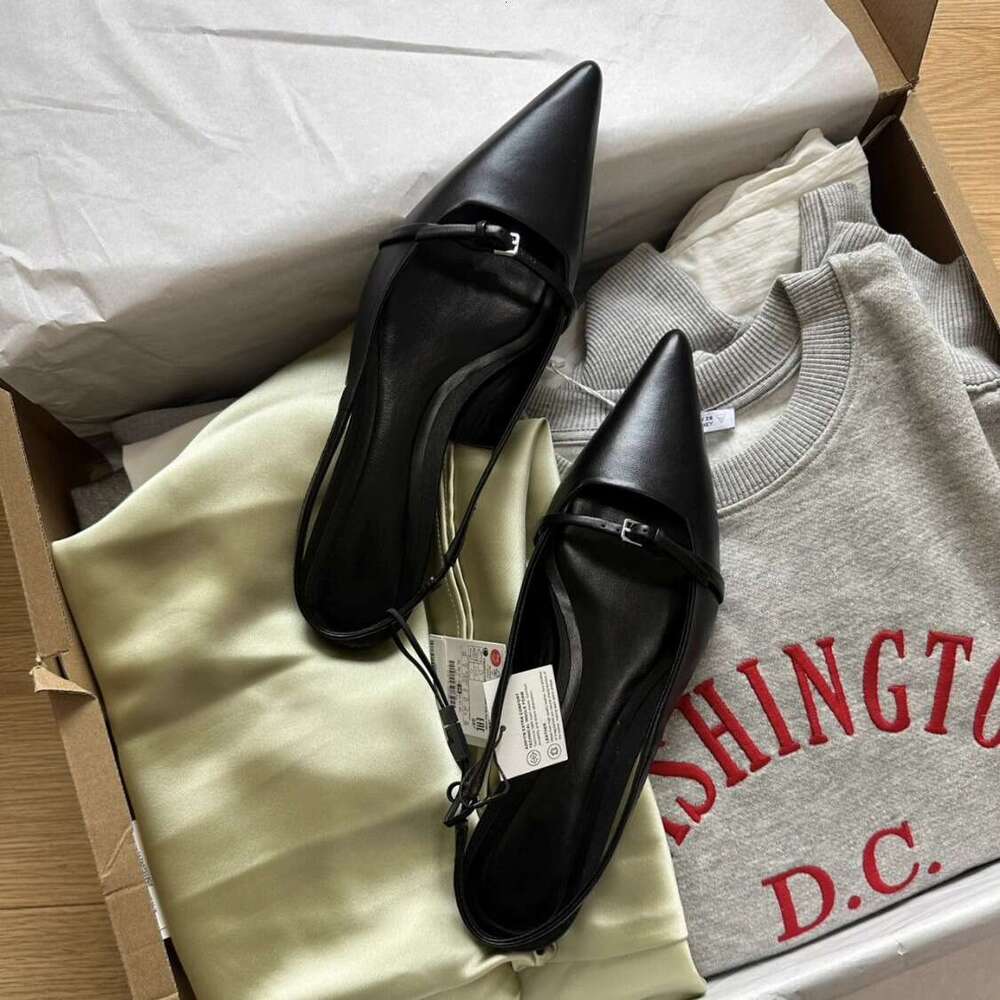 2025 New French Designer Shoe Style Pointed Toe One-Strap Sandals for Women, heelegant Open Back Flat Roman Slippers