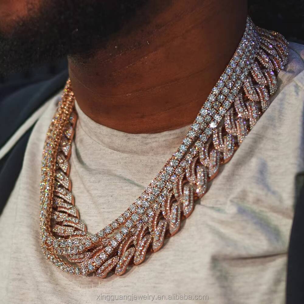 Hip Hop 14 16 18MM Full Iced Out Large Moissanite in the Middle Chain S925 18K Gold Plated VVS Diamond Cuban Link Chain Necklace