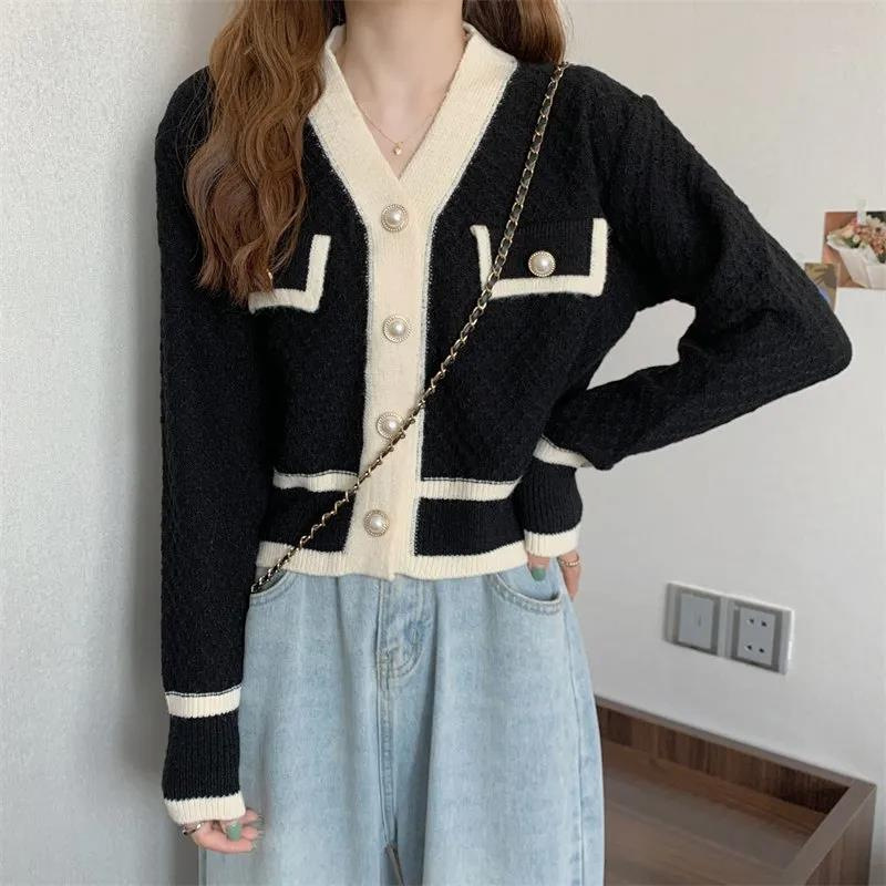 2025 designer retro wool sweater women's design knitted sweater autumn new coarse wool short jacket hot selling autumn and winter new luxury jack
