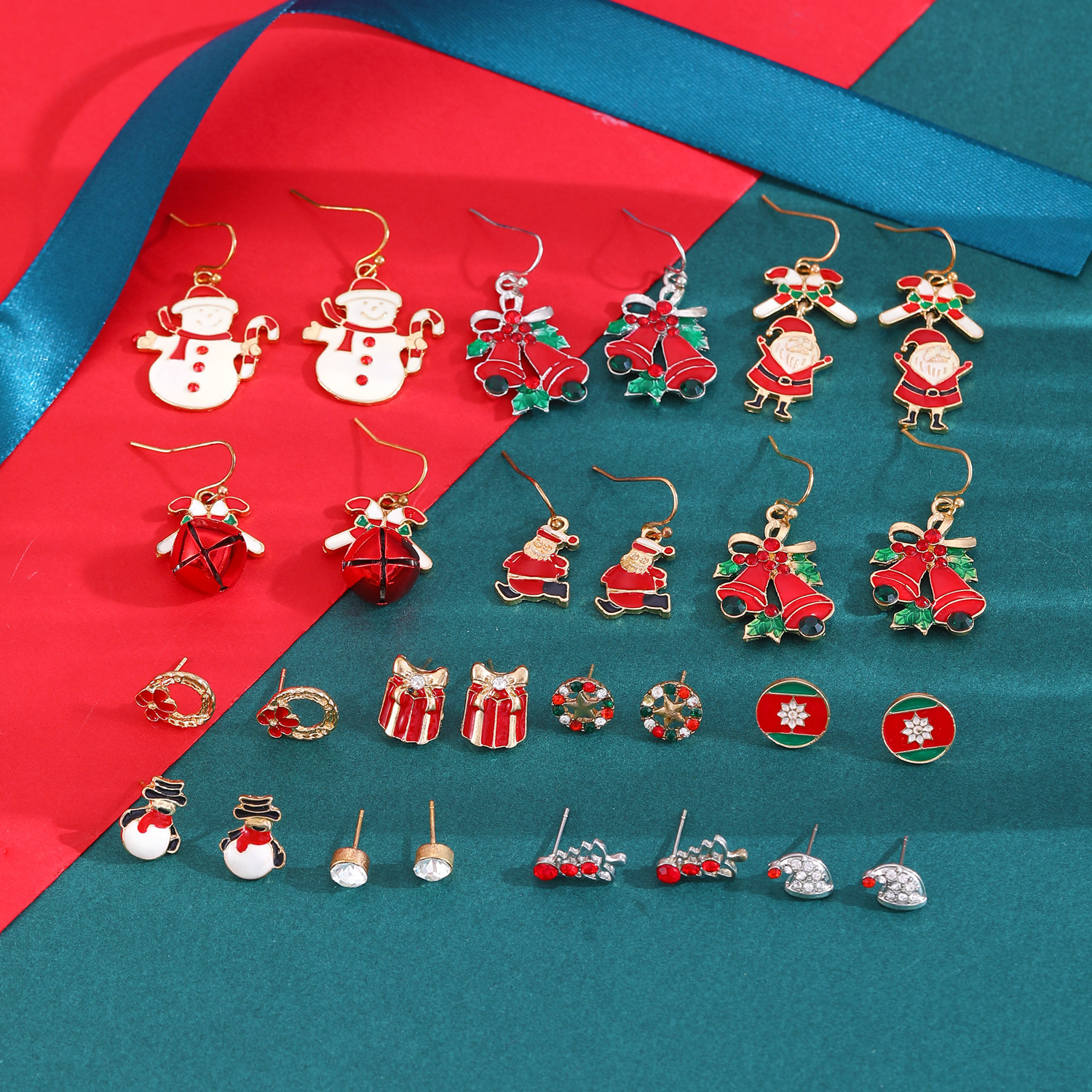 Set Alloy Oil Drop Santa Claus Bell Autumn and Winter Christmas Earrings for Women
