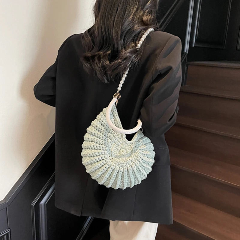 Conch Shell Knit Crochet Crossbody Shoulder BagPearl Chain Handmade Woven Women Sling BagElegant Delicate Cute Compact Purse 250930