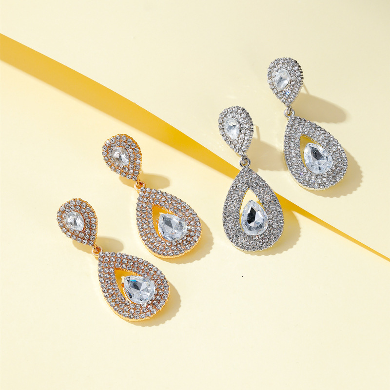 New Full Dia Elegant Long Goddess Super Sparkling Zircon Water Drop Temperament Crystal Bridal Earrings