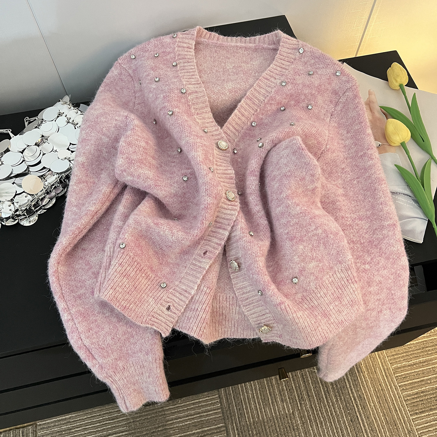 2025 new nail drill small coarse wool short jacket fragrant soft knitted cardigan sweater high-end women's long sleeved autumn and winter fashion