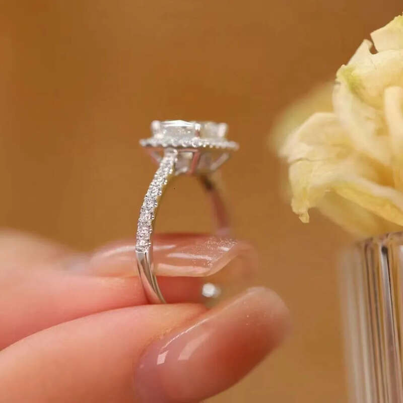 7Carat 1ct 5.5mm Princess Cut Moissanite Ring D Color with GRA Certificate for Wedding Engagement