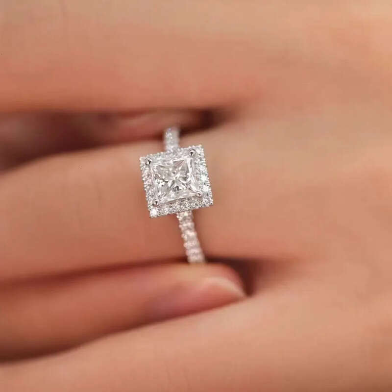 7Carat 1ct 5.5mm Princess Cut Moissanite Ring D Color with GRA Certificate for Wedding Engagement