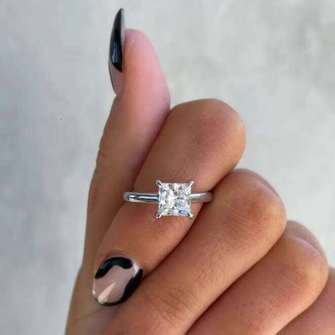 1CT 2CT Diamonds IGI Certified HPHT Created CVD DEF VVS Lab Grown Diamond Rings