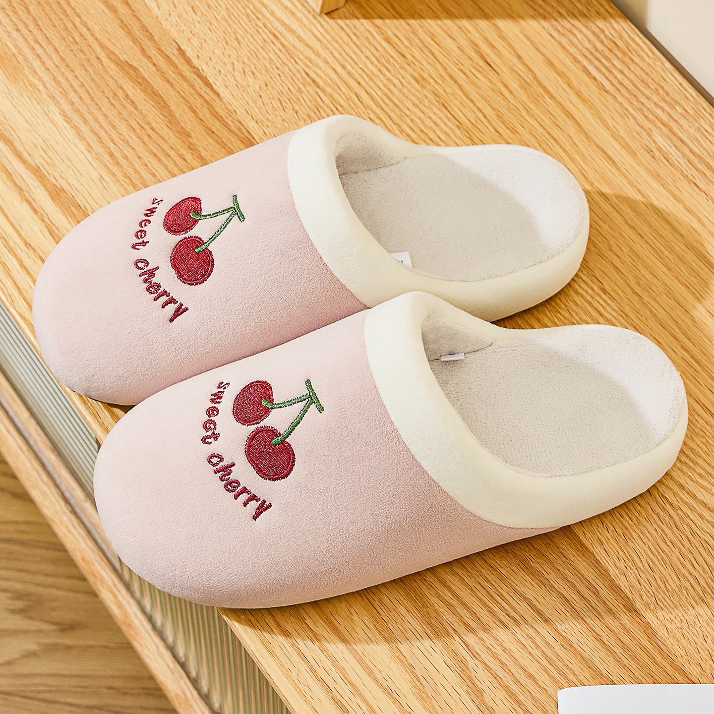 High Quality Cotton Women's 2025 New Indoor Home Warm Cartoon Plush Slippers Winter Couple ddmymarket
