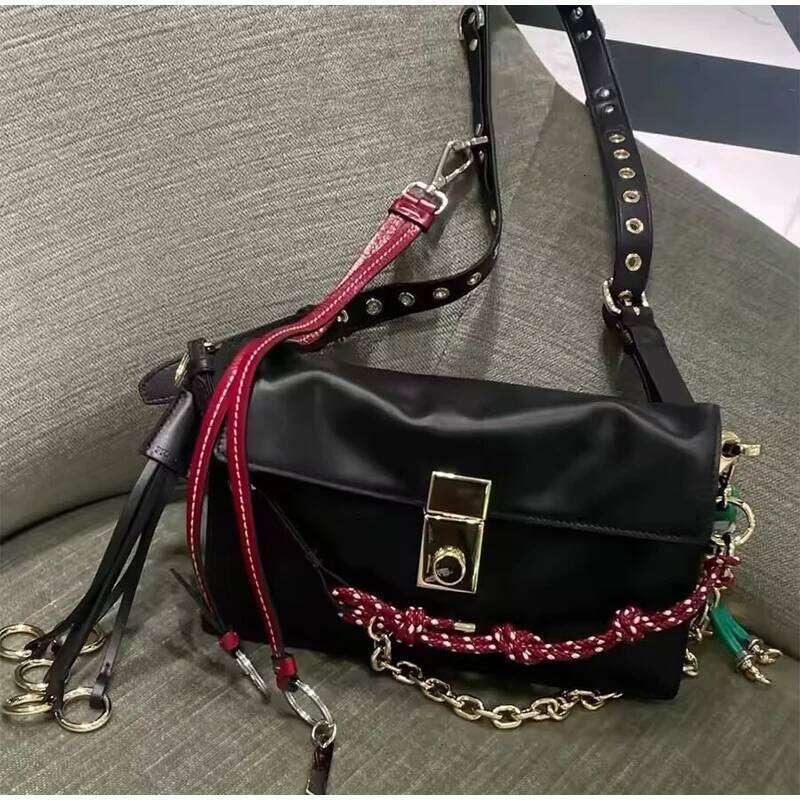 High-End Flap Messenger Retro Small Pendant Lock Motorcycle Brand Genuine Leather Square Classic Shoulder Bag