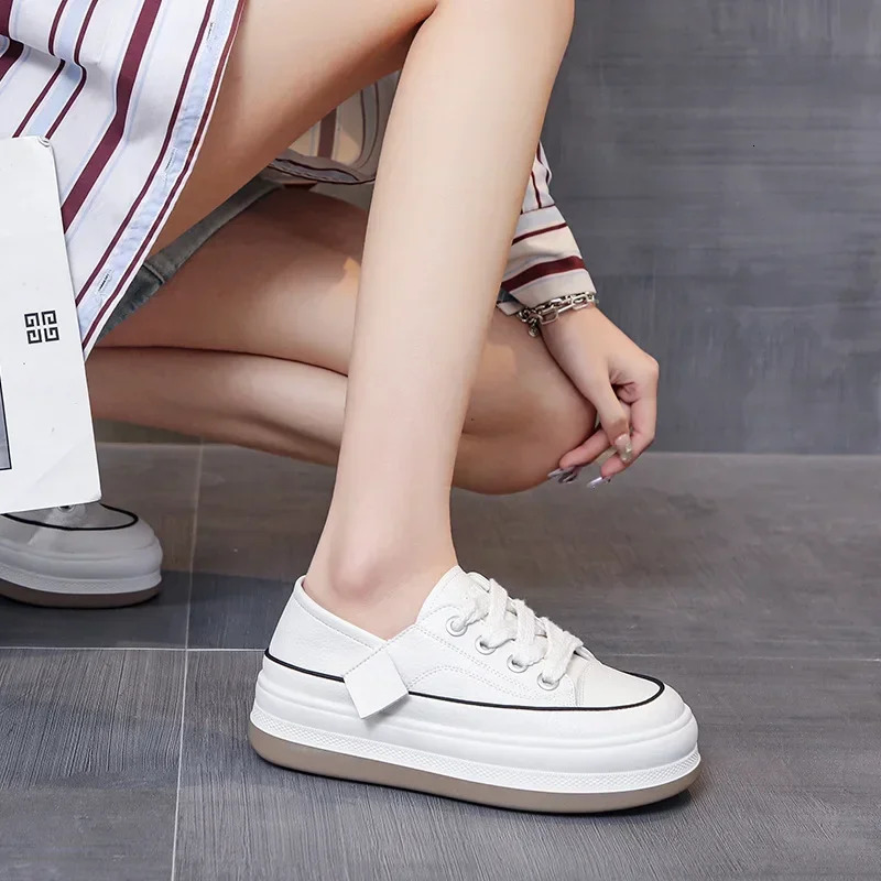 Spring Autumn Thick soled Shoes Women Walking Sneakers Casual Lace Up Travel footwear outdoors non slip Shoes Zapatos Mujer 250930