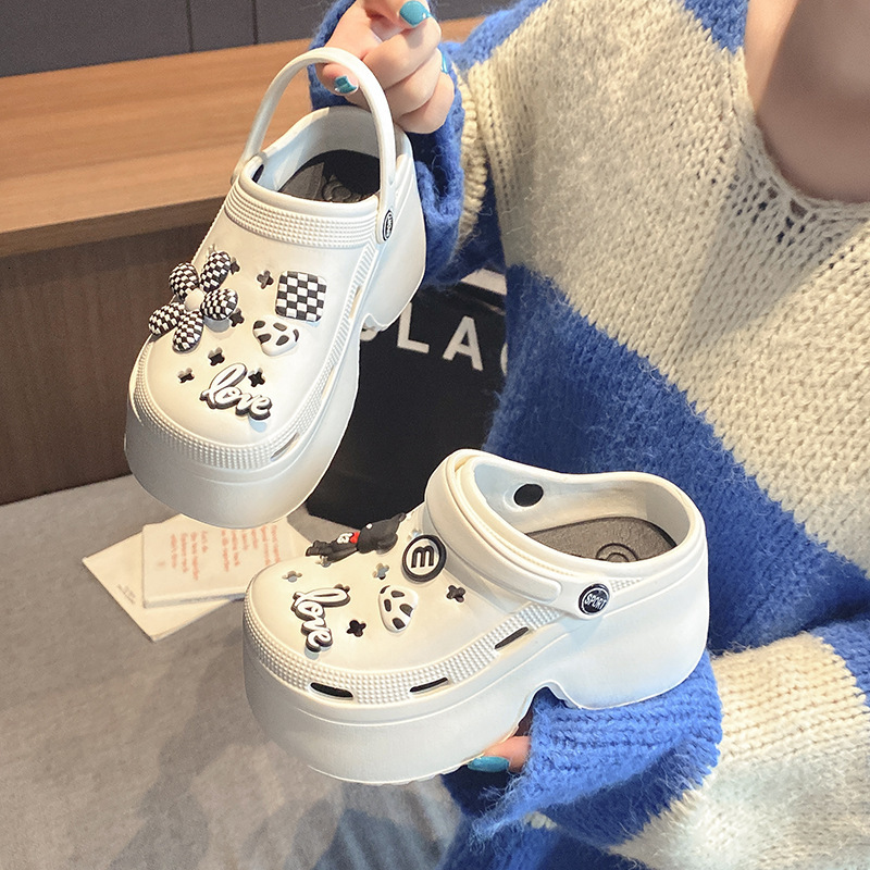 9CM Thick Sole Clogs for Women, Summer New Style, Closed Toe, Non-Slip, Indoor Outdoor Beach, Internet Celebrity Super Popular High Heel Slippers ddmy